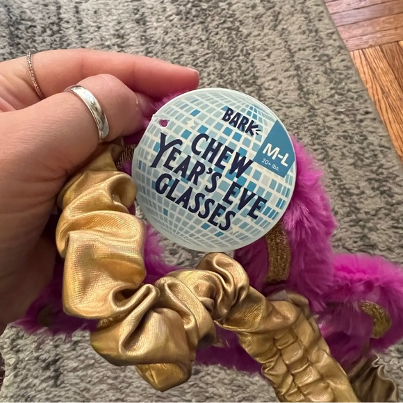 NWT Bark Chew Year’s Eve Toy - Picture 3 of 4